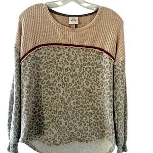 Knox Rose Long sleeve top